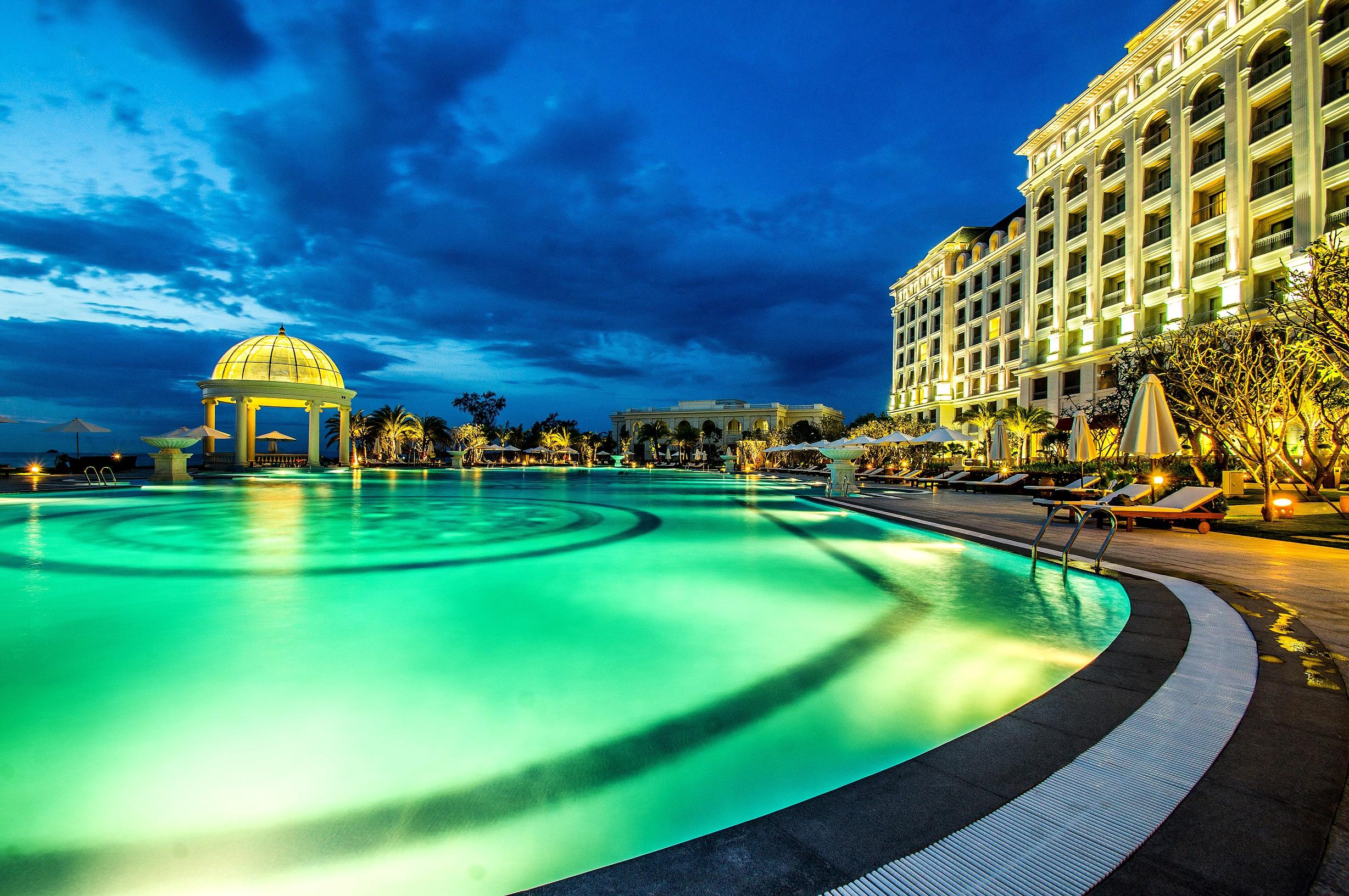 Sheraton Phu Quoc Long Beach Resort Exterior photo
